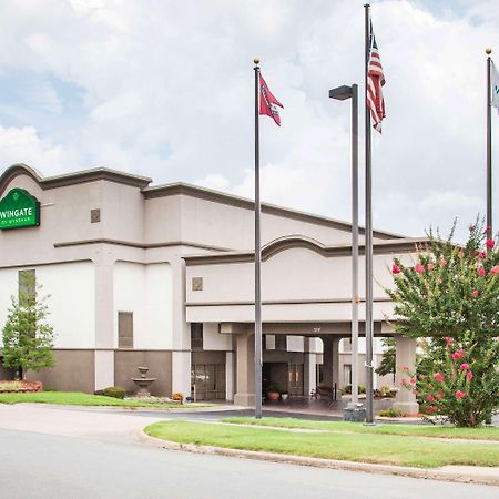 Wingate By Wyndham North Little Rock Hotel Bagian luar foto