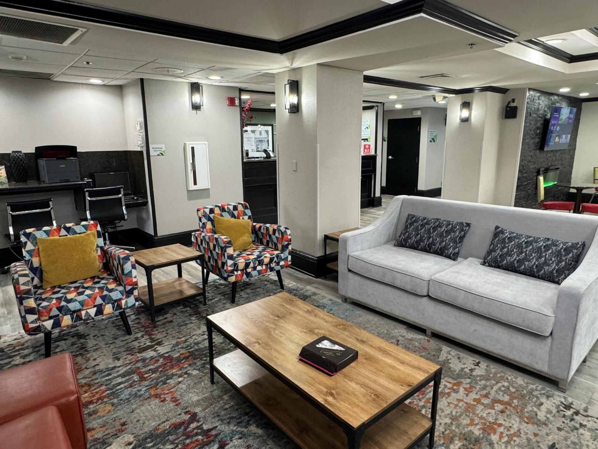 Wingate By Wyndham North Little Rock Hotel Bagian luar foto