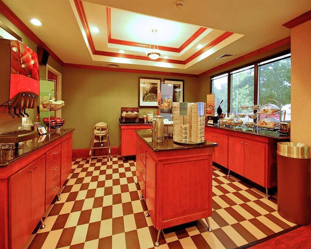 Wingate By Wyndham North Little Rock Hotel Bagian luar foto