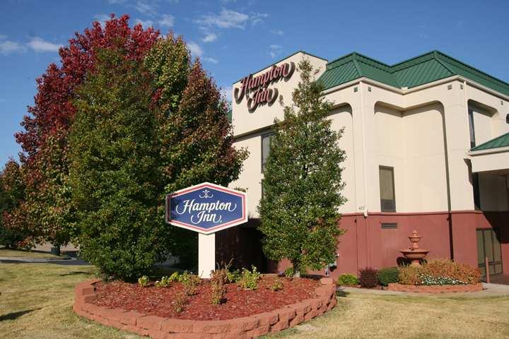 Wingate By Wyndham North Little Rock Hotel Bagian luar foto